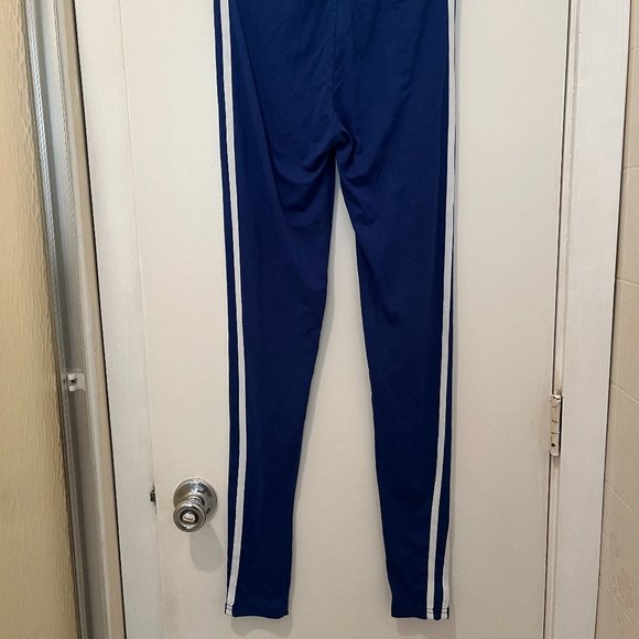 Fashion Nova: Matching Hoodie & Legging Set, Color: Royal Blue, Size: Small - Picture 4 of 8